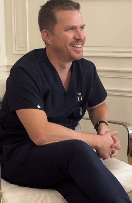 Dr Daniel Espinoza - chirurgien esthétique hapiderm Genève